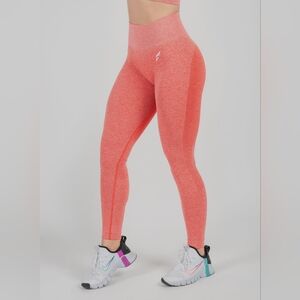 Flag nor Fail SEAMLESS LEGGINGS size Large in Red